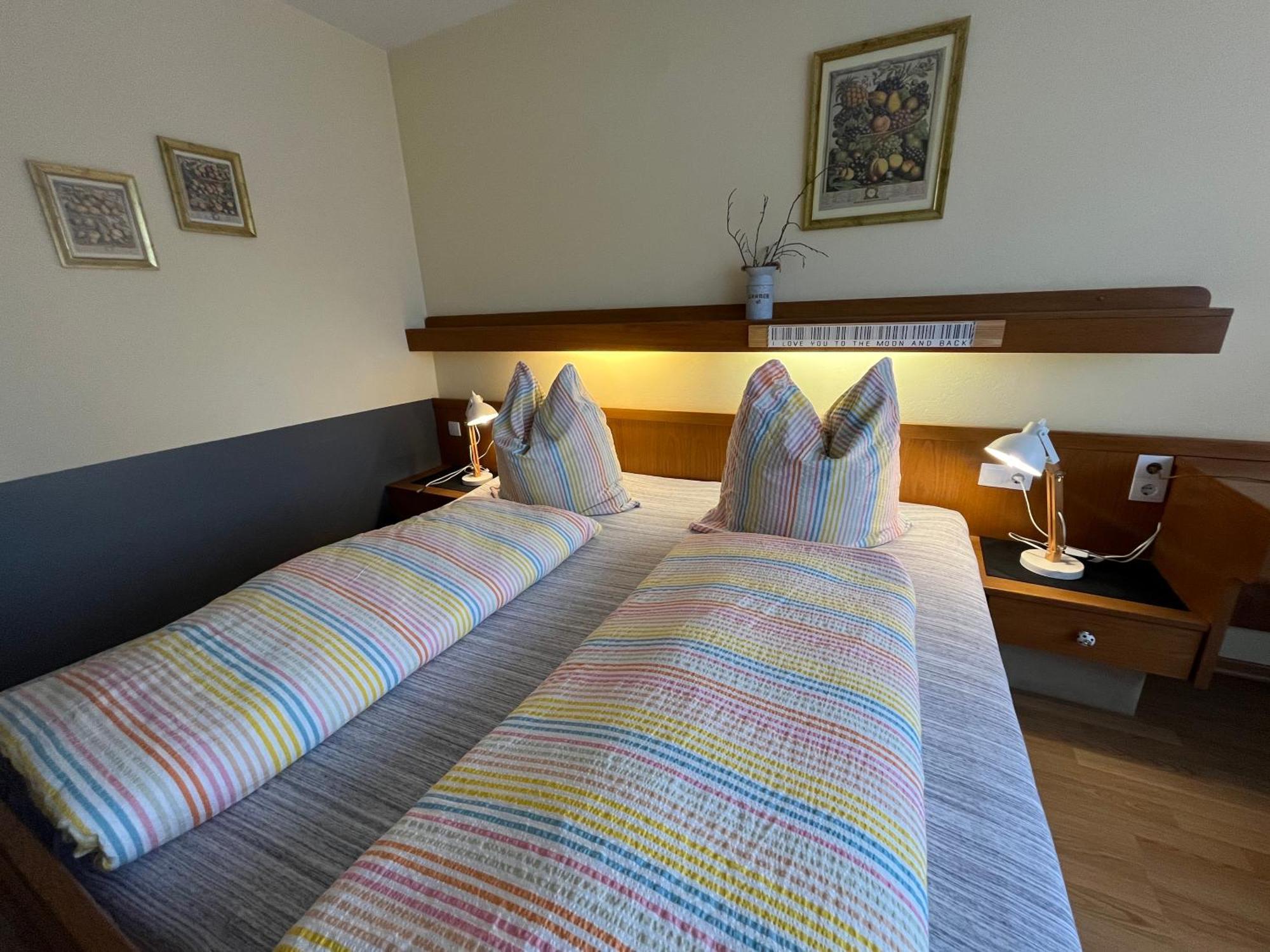 Goldener Hahn B&B Baiersbronn - Ferienwohnungen Mit Hotel Service Nahe Gartenschau Tal X Quarto foto
