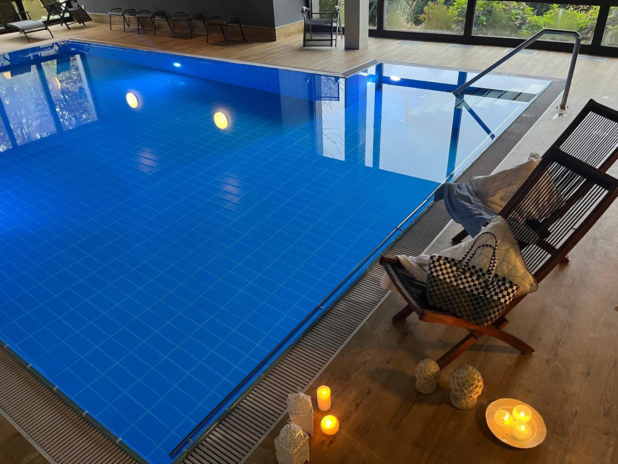 Goldener Hahn B&B Baiersbronn - Ferienwohnungen Mit Hotel Service Nahe Gartenschau Tal X Exterior foto